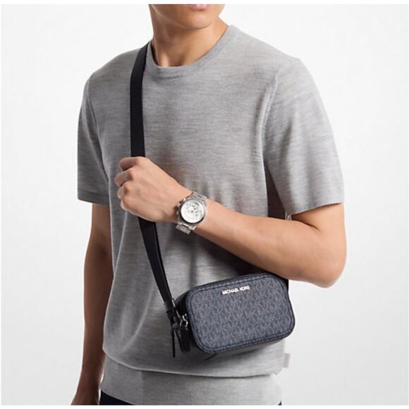 Michael Kors Cooper Signature Camera Bag NWT - Picture 4 of 4